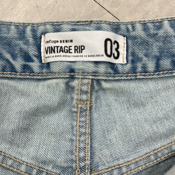 s3 high wasted jean shorts (X top) - Picture 3 of 5